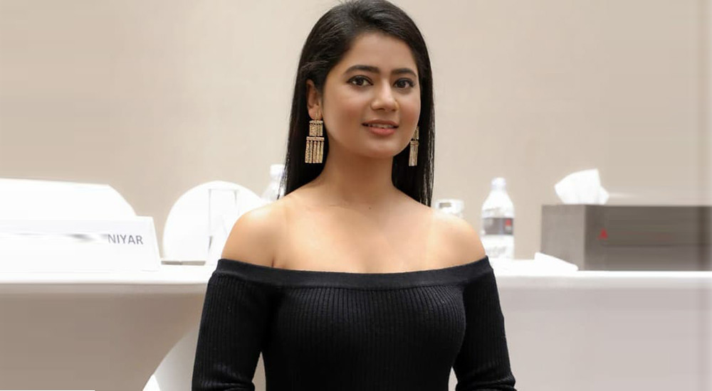 प्रतिभाले अग्ली केकी 